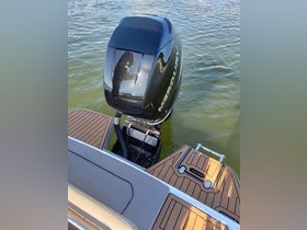 Buy 2020 Rinker Q7