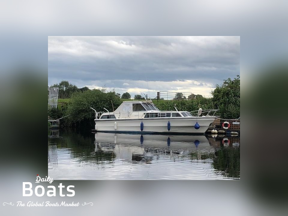 1989 Birchwood Boats 33 for sale. View price, photos and Buy 1989