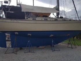1991 Island Packet Yachts 38