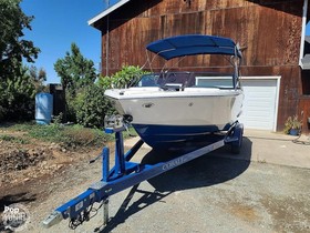 Osta 2019 Cobalt Boats Cs23 Surf