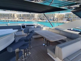 Vegyél 2017 Sunseeker 86 Yacht