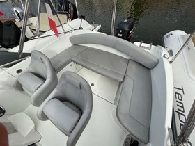 2011 Bénéteau Boats 650 на продажу