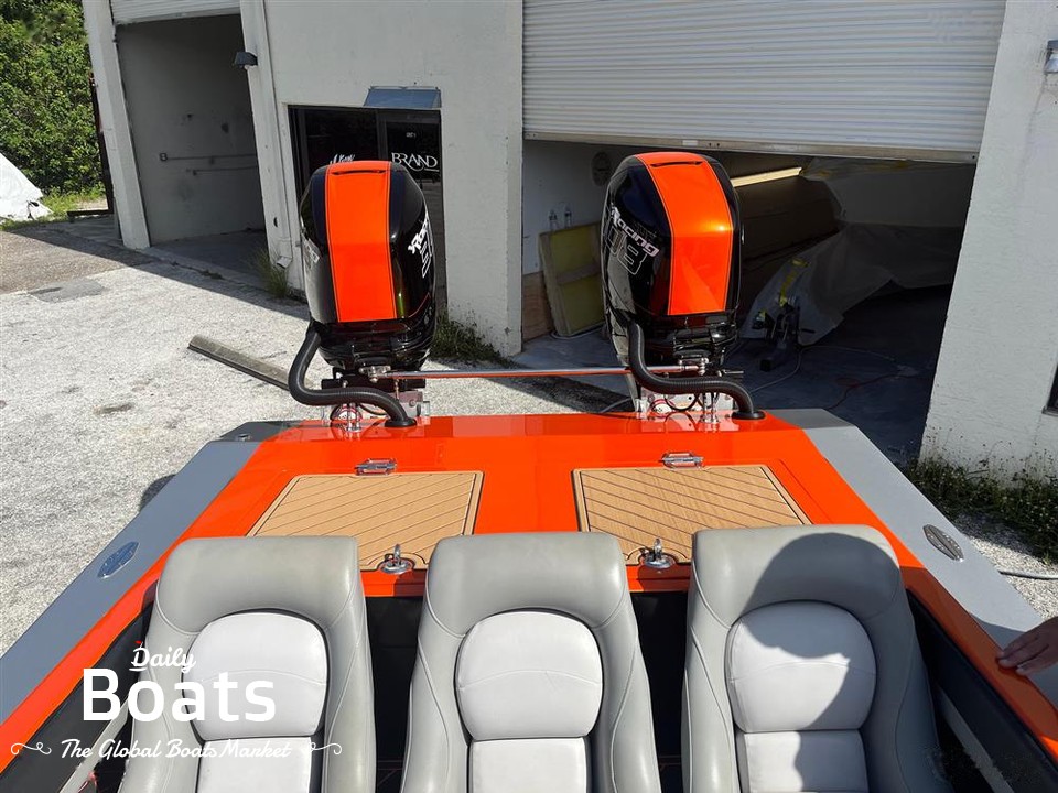 1997 Lightning Powerboats 25 for sale. View price, photos and Buy 1997