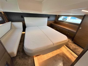 2017 Bavaria Yachts R40 Fly