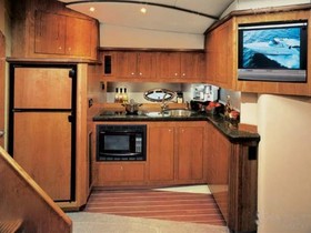 2008 Cruisers Yachts 460 Express na prodej