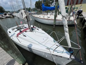 Bénéteau Boats First 22