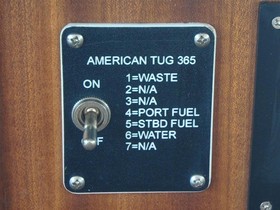 2012 American Tug 365 in vendita