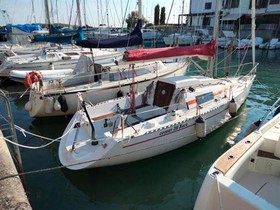 Acquistare 1988 Comar Comet 28