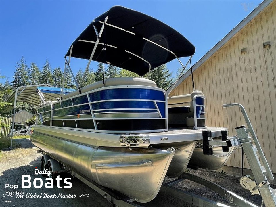 2020 Godfrey Pontoon Boats Sweetwater 2487 for sale. View price, photos