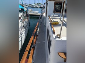 Buy 1984 Marine Trader 35 Double Cabin