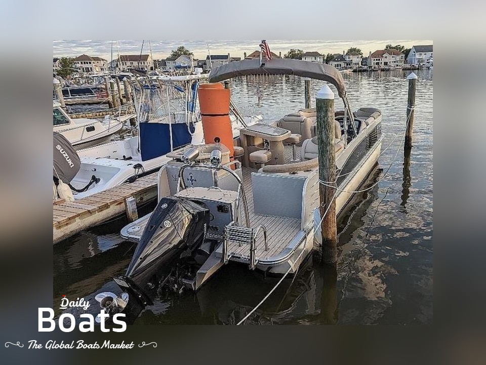 2019 Avalon Pontoon Boats Catalina 2585 Entertainer for sale. View