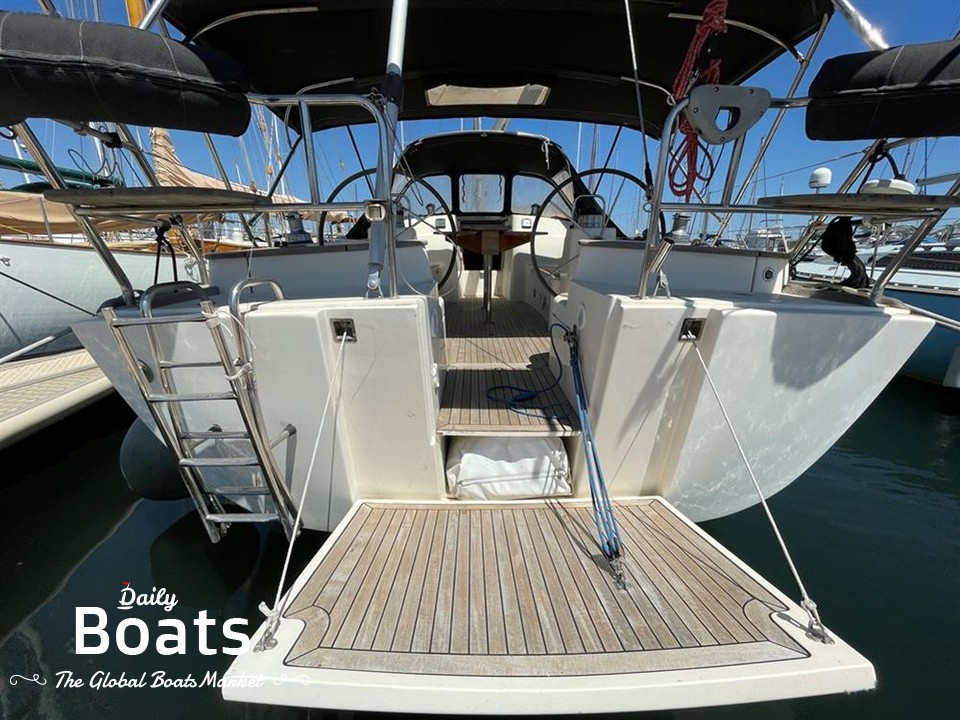 2011 Moody 41 Classic for sale. View price, photos and Buy 2011 Moody