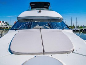 2007 Carver Yachts Voyager 560