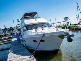 Carver Yachts Voyager 560