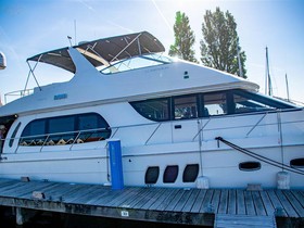 Buy 2007 Carver Yachts Voyager 560