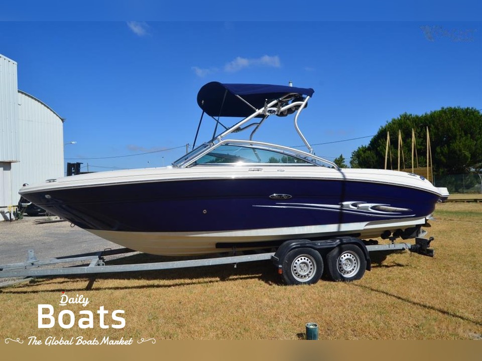 2005 Sea Ray Boats 220 for sale. View price, photos and Buy 2005 Sea