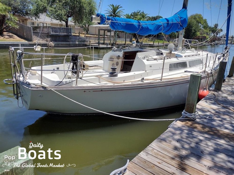 1981 C & C Yachts Cabin Cruiser for sale. View price, photos and Buy