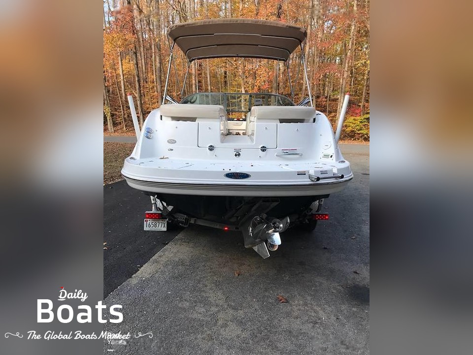 2006 Chaparral Boats 26 for sale. View price, photos and Buy 2006