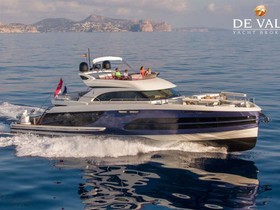 Van der Valk Beachclub 660 Flybridge