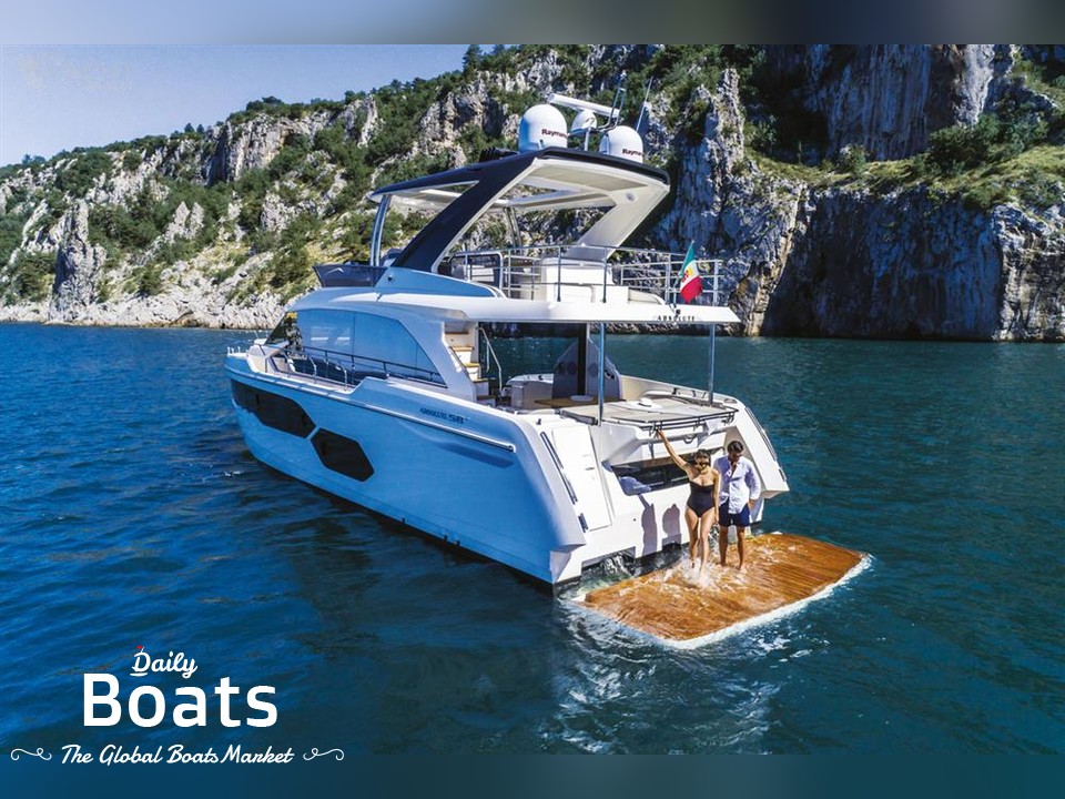 2019 Absolute 58 Fly