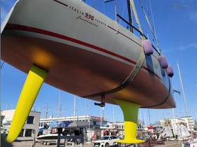 2016 Italia Yachts 998