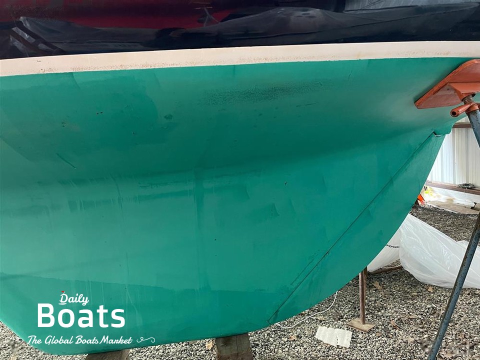 2001 Cape Cod Boat Builders Shields 30 for sale. View price, photos and