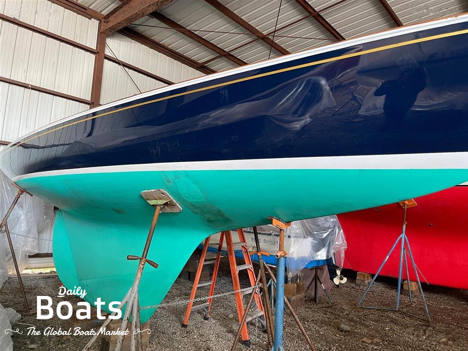 2001 Cape Cod Boat Builders Shields 30 for sale. View price, photos and