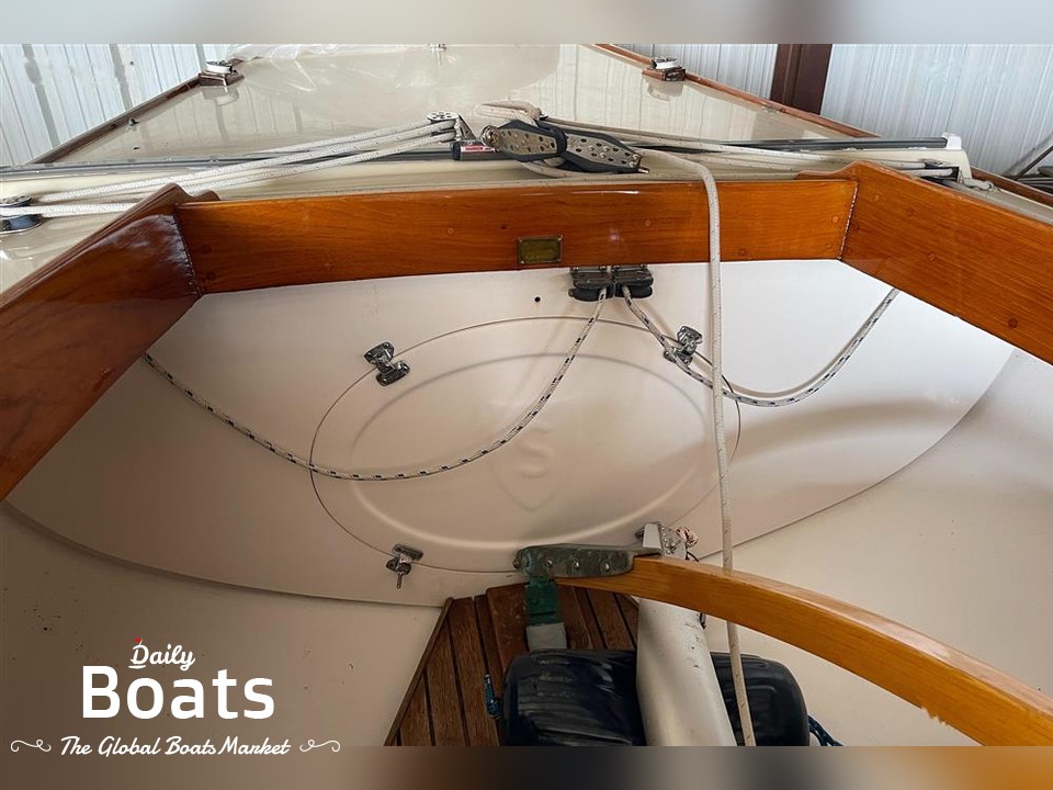 2001 Cape Cod Boat Builders Shields 30 for sale. View price, photos and