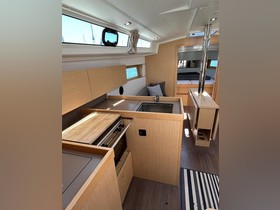 2018 Bénéteau Boats Oceanis 381 za prodaju