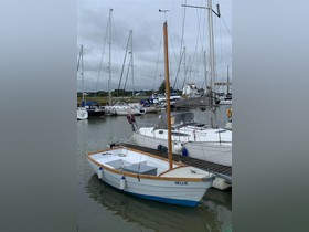 1985 Lake & Bay Traditional Open Day Boat