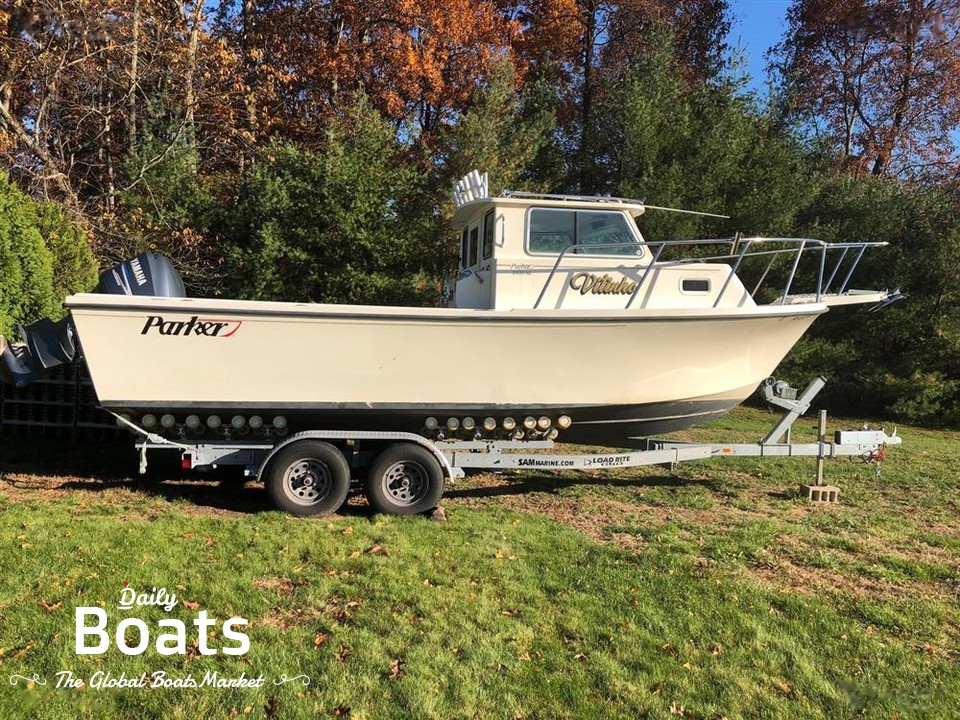 Used Parker 2520 sport cabin for sale Daily Boats