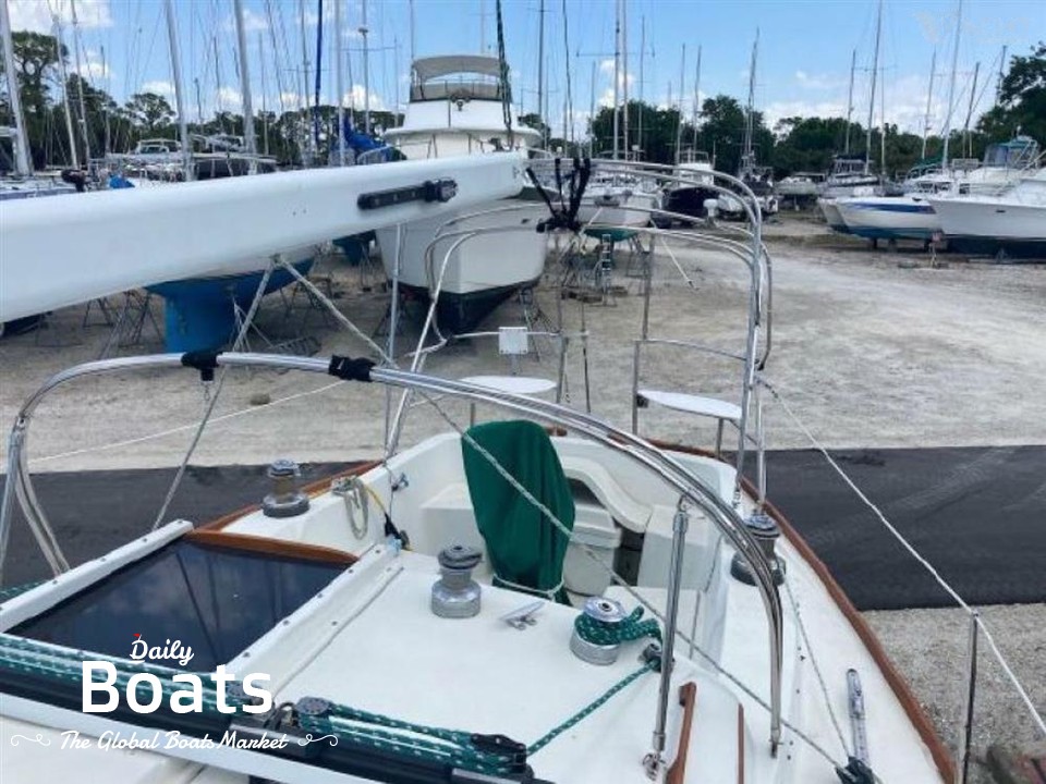 1982 C&C Landfall for sale. View price, photos and Buy 1982 C&C