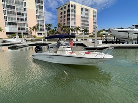 2012 Boston Whaler Boats 230 Dauntless