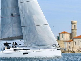 2022 Bénéteau Boats First 36 satın almak