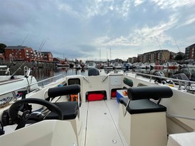 2017 Admiral Yachts Pro Fish 560