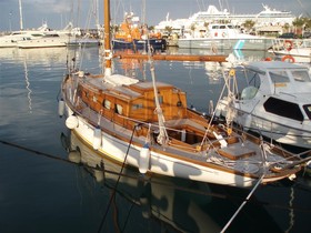  Custom Sail Yacht