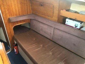 1983 Moody 27 for sale