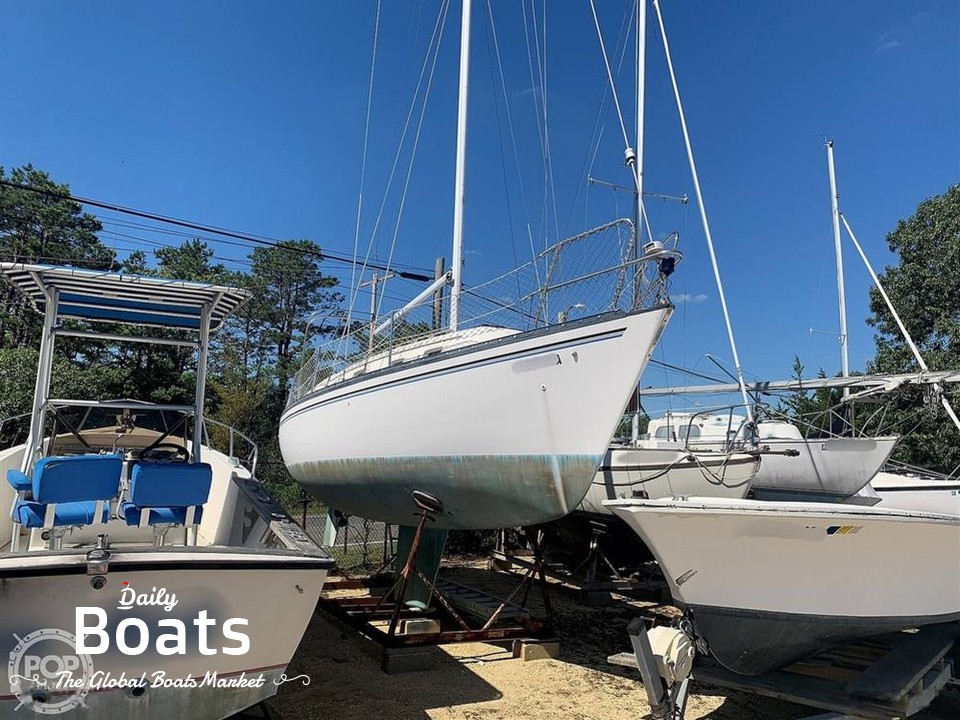 1981 Hunter 27 for sale. View price, photos and Buy 1981 Hunter 27 351352