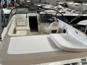 2017 Bayliner Boats Vr5