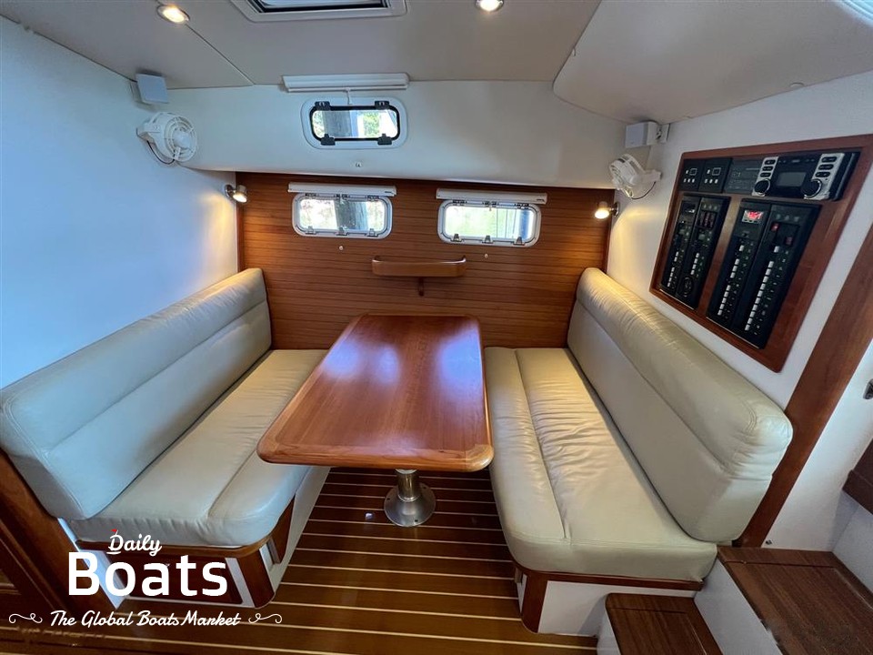 2012 Mjm Yachts 40Z for sale. View price, photos and Buy 2012 Mjm ...