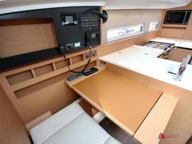 2021 Jeanneau Sun Odyssey 410 на продаж