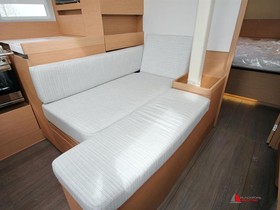 Купити 2021 Jeanneau Sun Odyssey 410