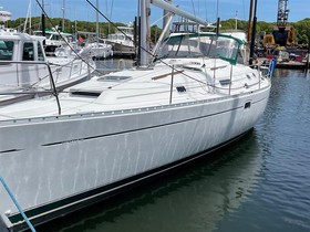 Bénéteau Boats 381
