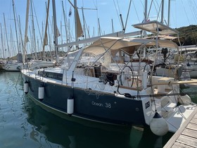 Bénéteau Boats Oceanis 38 Weekender