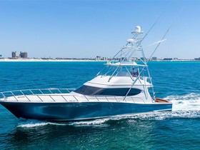 2017 Hatteras Yachts 70 на продаж