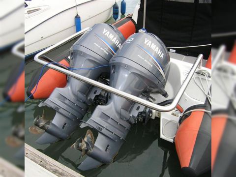 2005 Protector 8.5M na sprzedaż