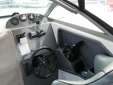 Kupić 2005 Protector 8.5M