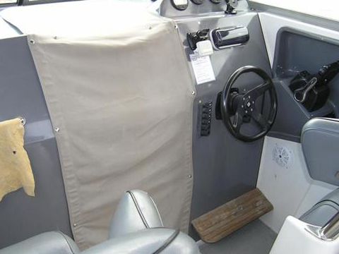 2005 Protector 8.5M na sprzedaż