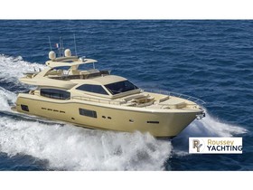 Ferretti Yachts Altura 84