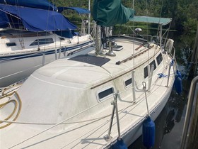 1984 Islander Sailboats Bahama 30 на продажу